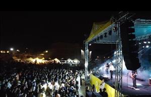 16ac8966-a0dd-4b24-9d81-79252b123f5c-festival1.jpg