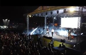 649b5651-c3b9-409c-8cc1-b56bf8da40e6-festival2.jpg