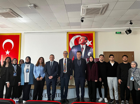 Yalova Üniversitesi'nde Uzay Hukuku ve Türkiye'nin Uzay Vizyonu Masaya Yatırıldı