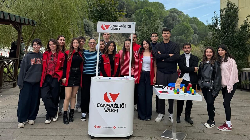 Yalova Üniversitesi Cansağlığı Öğrenci Topluluğuna Stant Haftasında Yoğun İlgi!