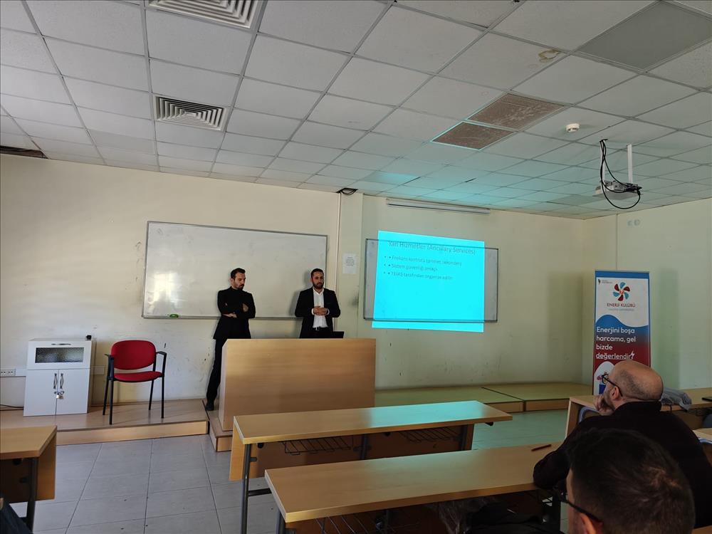 Enerji Piyasalarının Nabzı Kampüste Attı: Mezunlarımız Sektör Tecrübelerini Paylaştı