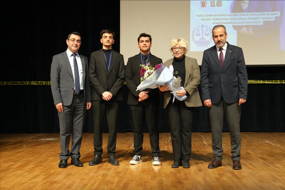 Prof. Dr. Sevil Atasoy’un Katılımlarıyla "Türkiye’de Uyuşturucu Ticareti" Başlıklı Konferansı Düzenlendi